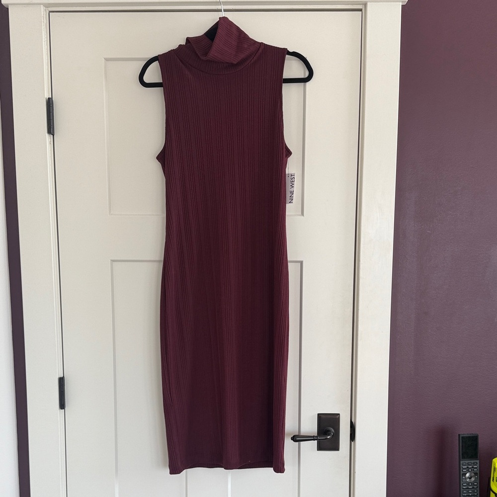 NWT Nine West Ribbed Burgundy Midi Dress
